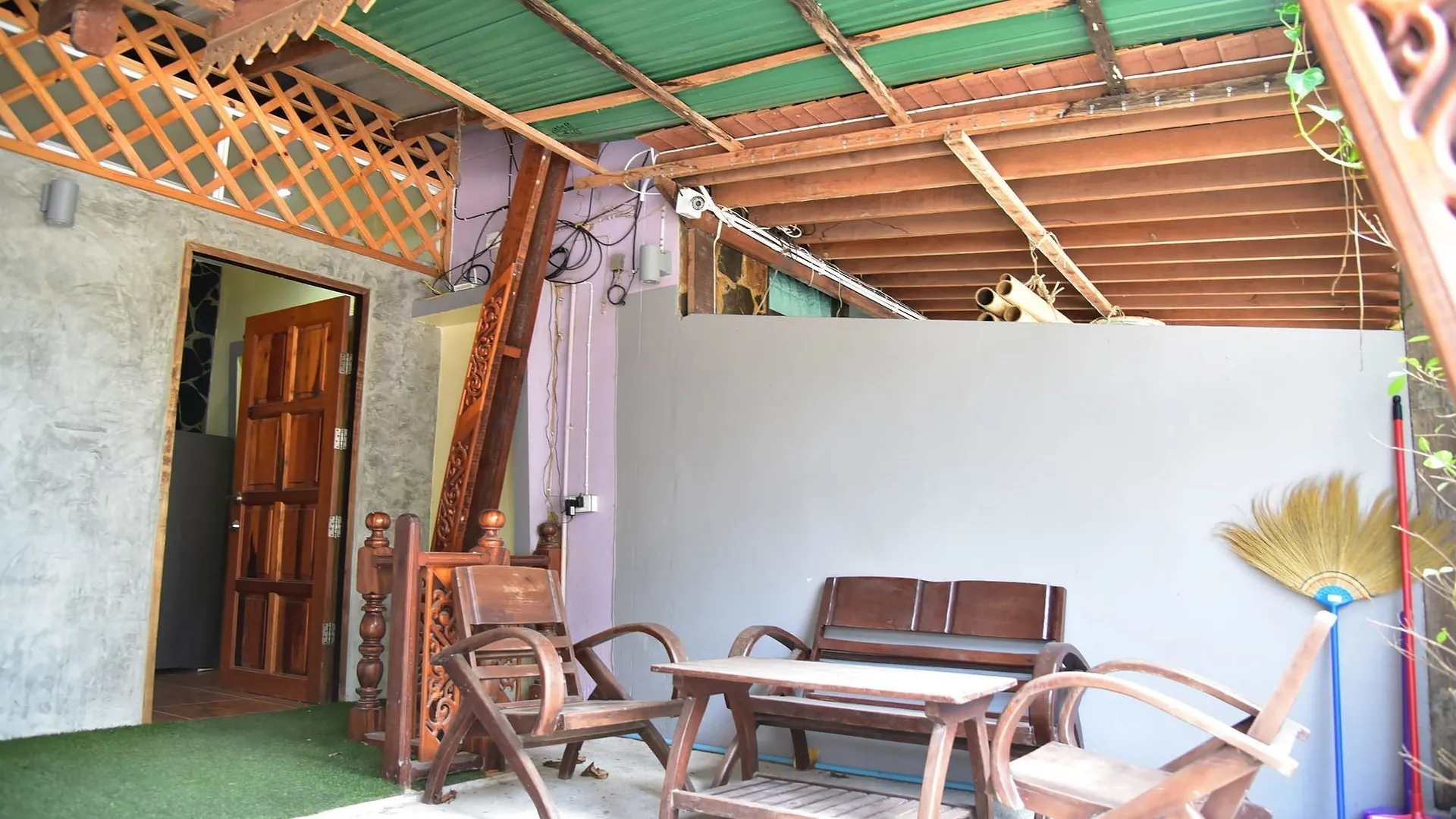 Archery Lanta House Ko Lanta 2*,  Thajsko
